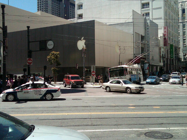 Apple Store in Downtown San Francisco